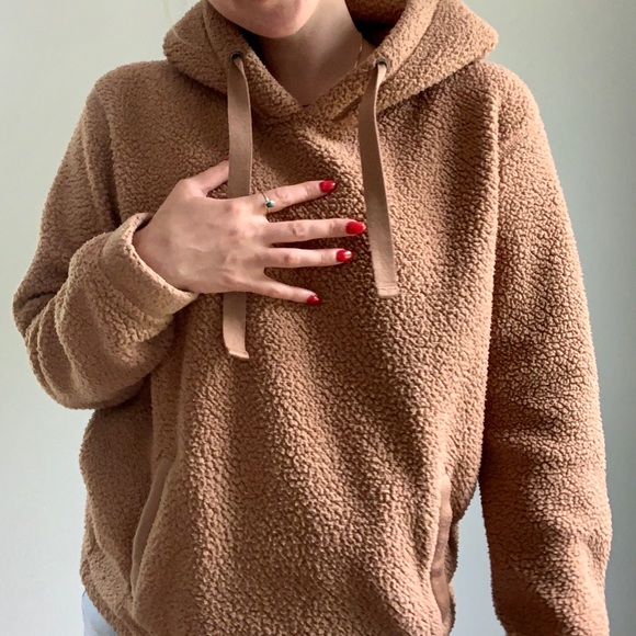 Light brown Abercrombie and Fitch Sherpa hoodie - Picture 4 of 11